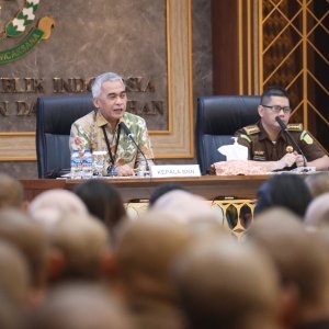 Deputi Hukum dan Kerja Sama BNN RI Berikan Kuliah Umum P4GN Bagi Calon Jaksa — foto 10