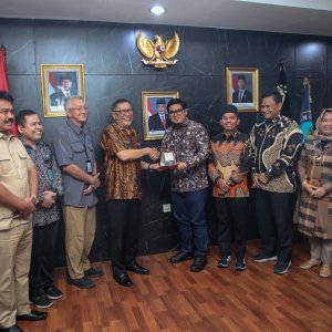 AudiesiKomisi A DPRD Tanjung Balai Asahan — foto 5