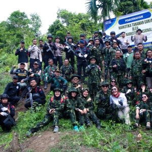 OPERASI PERTAMA DI TAHUN 2025, BNN MUSNAHKAN 12 TON GANJA DI ACEH BESAR — foto 12