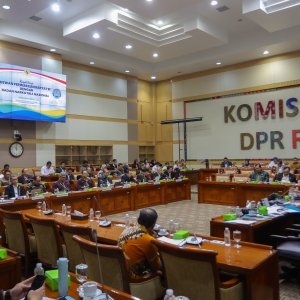 Rapat Dengar Pendapat — foto 4