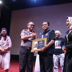 lounching film — foto 3