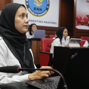 BNN GENCARKAN PELATIHAN PENDAMPING AGEN PEMULIHAN, PERLUAS JANGKAUAN REHABILITASI NARKOBA BERBASIS KOMUNITAS — foto 8