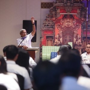 Kepala BNN RI Memberikan Pengarahan kepada Jajaran di BNN Provinsi Bali — foto 3