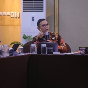 Rapat RUU Narkotika — foto 5