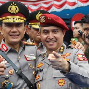 SESTAMA BNN RI HADIR DI ACARA PISAH SAMBUT WAKAPOLRI DI PTIK — foto 5
