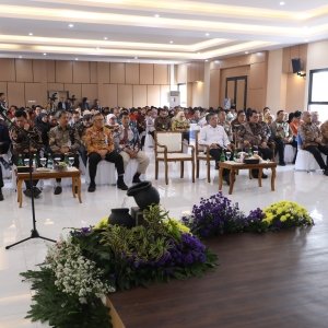 BNN DAN KEMENAKER TEKEN PKS, DORONG PENEMPATAN SERTA PEMBERDAYAAN TENAGA KERJA PASCA REHABILITASI — foto 5
