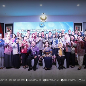 BNN TINGKATKAN KOMPETENSI PETUGAS REHABILITASI MELALUI PELATIHAN KONSELING DAN ASESMEN — foto 7