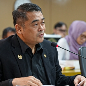 KOMITE I DPD RI USULKAN MOU DENGAN BNN UNTUK PERKUAT PELAKSANAAN P4GN DI DAERAH — foto 8